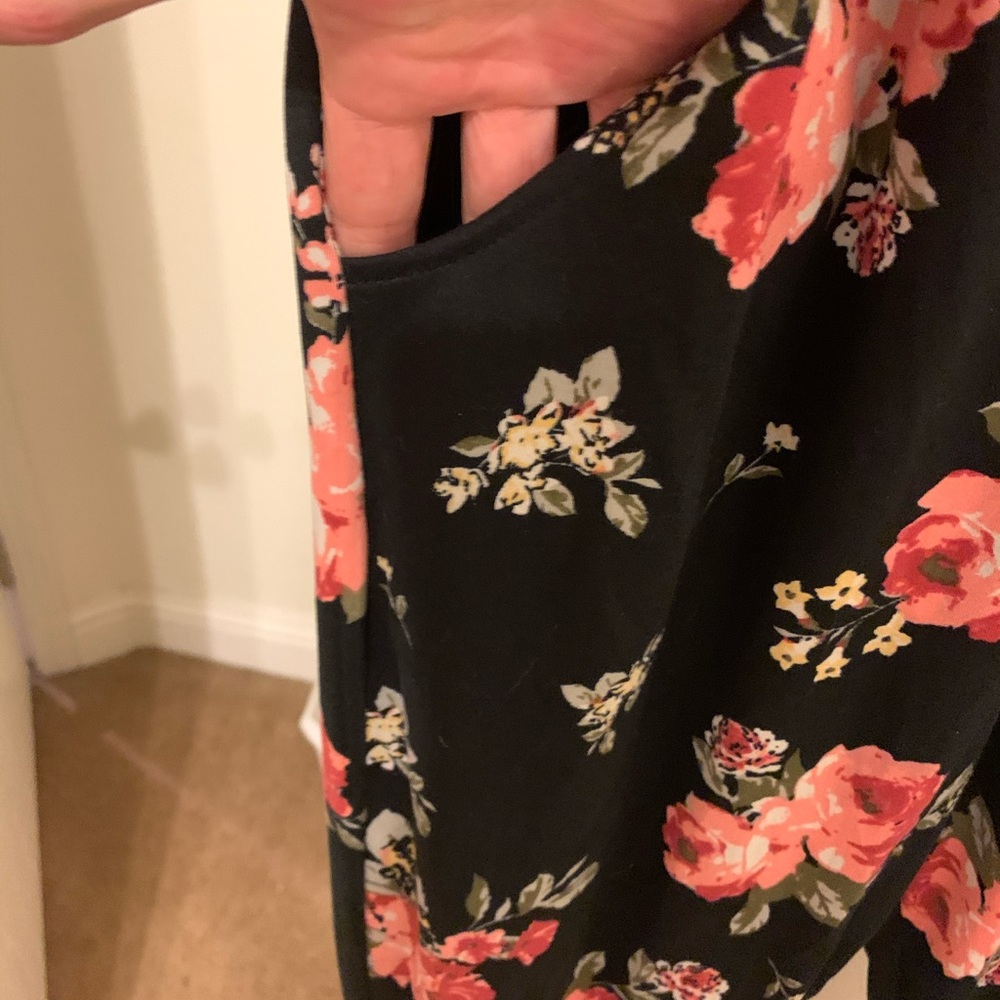 Jumpsuit - Picture 3 of 4
